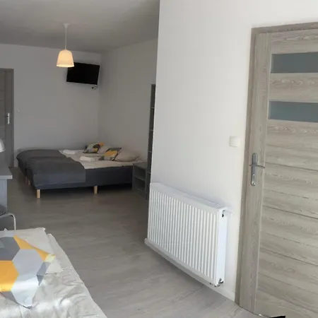 Dom Przy Studni Privatunterkunft